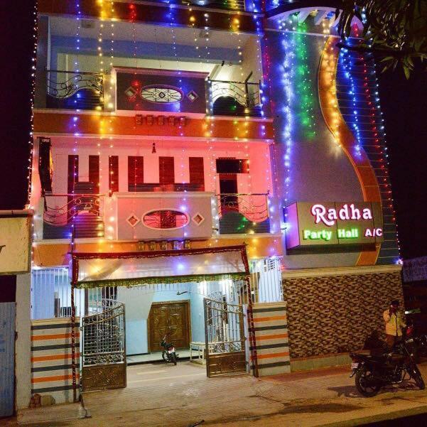 Radha Party Hall Kanchipuram Bagian luar foto